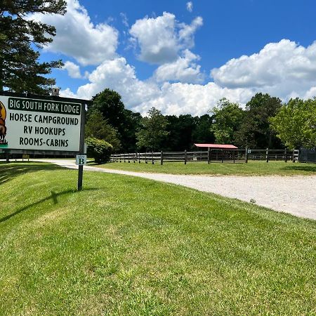 Big South Fork Lodge Jamestown Екстериор снимка