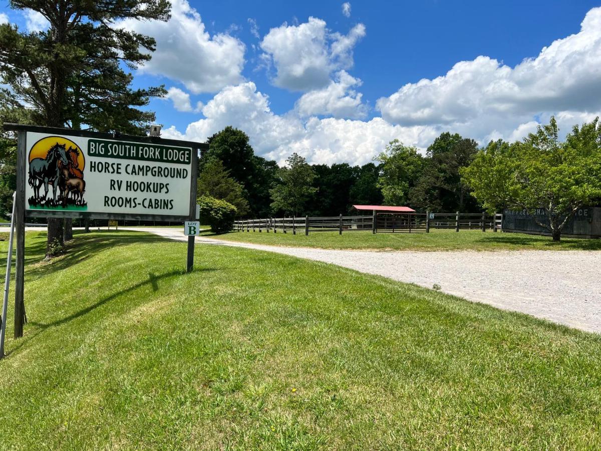 Big South Fork Lodge Jamestown Екстериор снимка